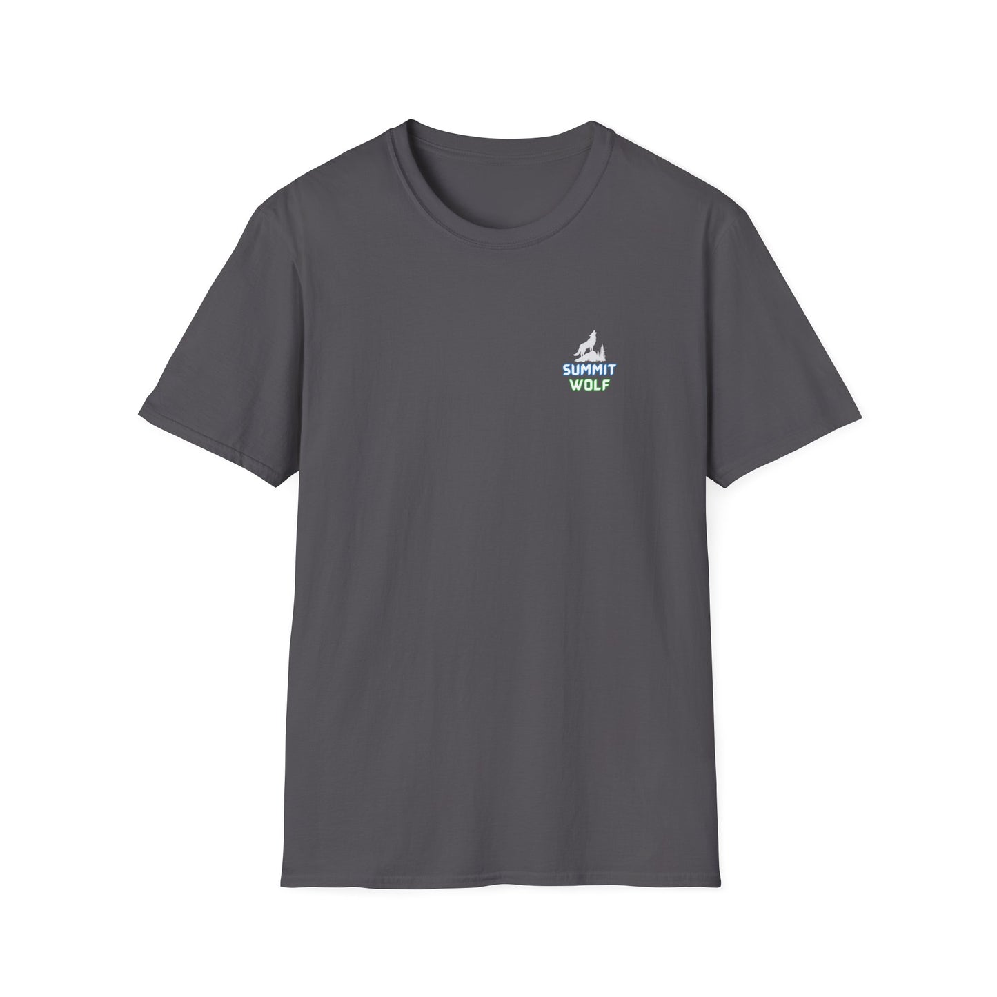 Summit Wolf Adventure Unissex Softstyle T-Shirt