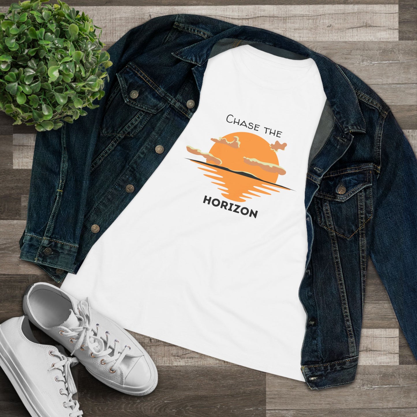 Chase the Horizon Women's Cotton Tee