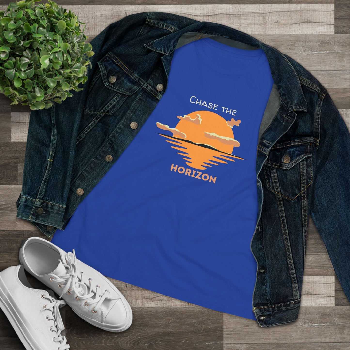 Chase the Horizon Women's Cotton Tee