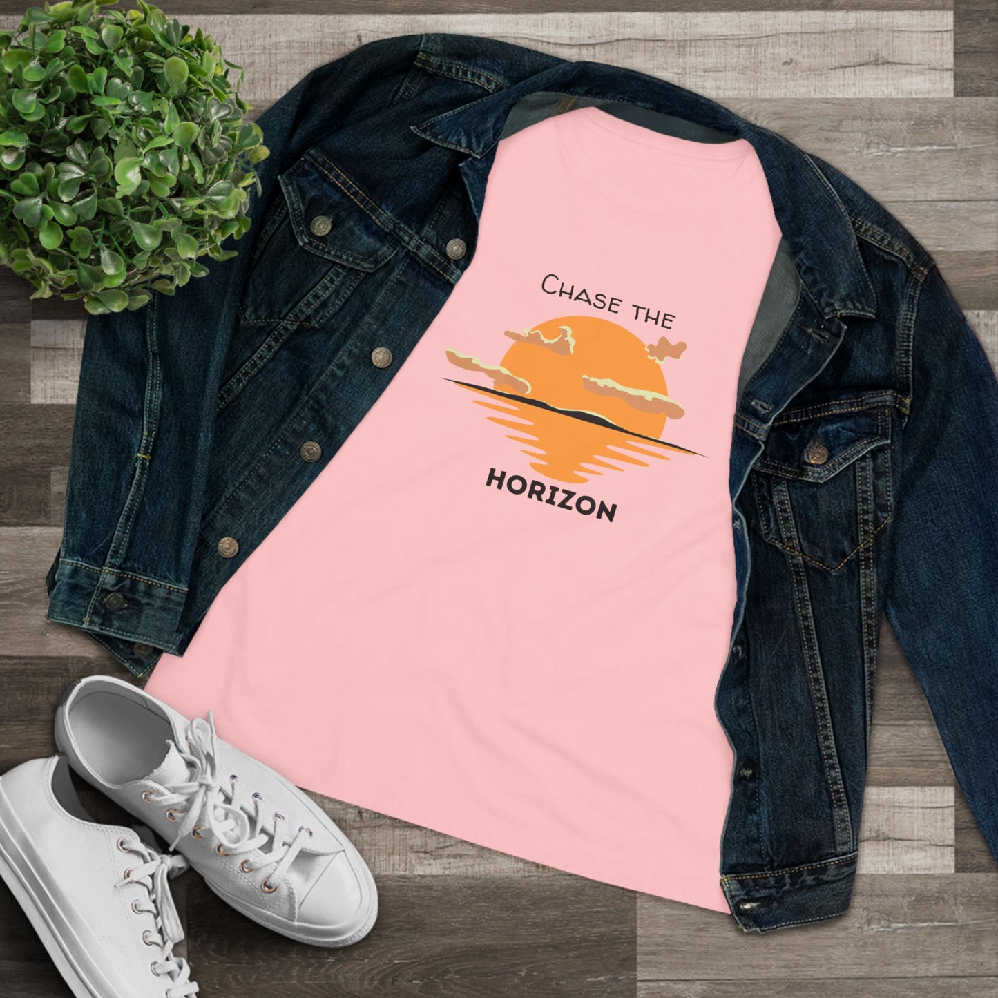 Chase the Horizon Women's Cotton Tee